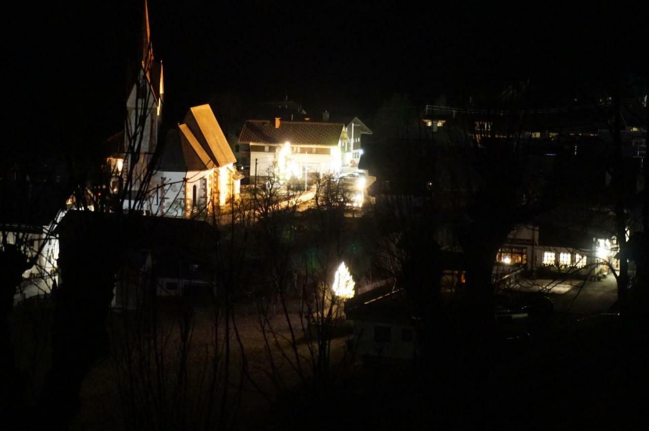 Musikhof Lexer Apartment Liesing Exterior foto