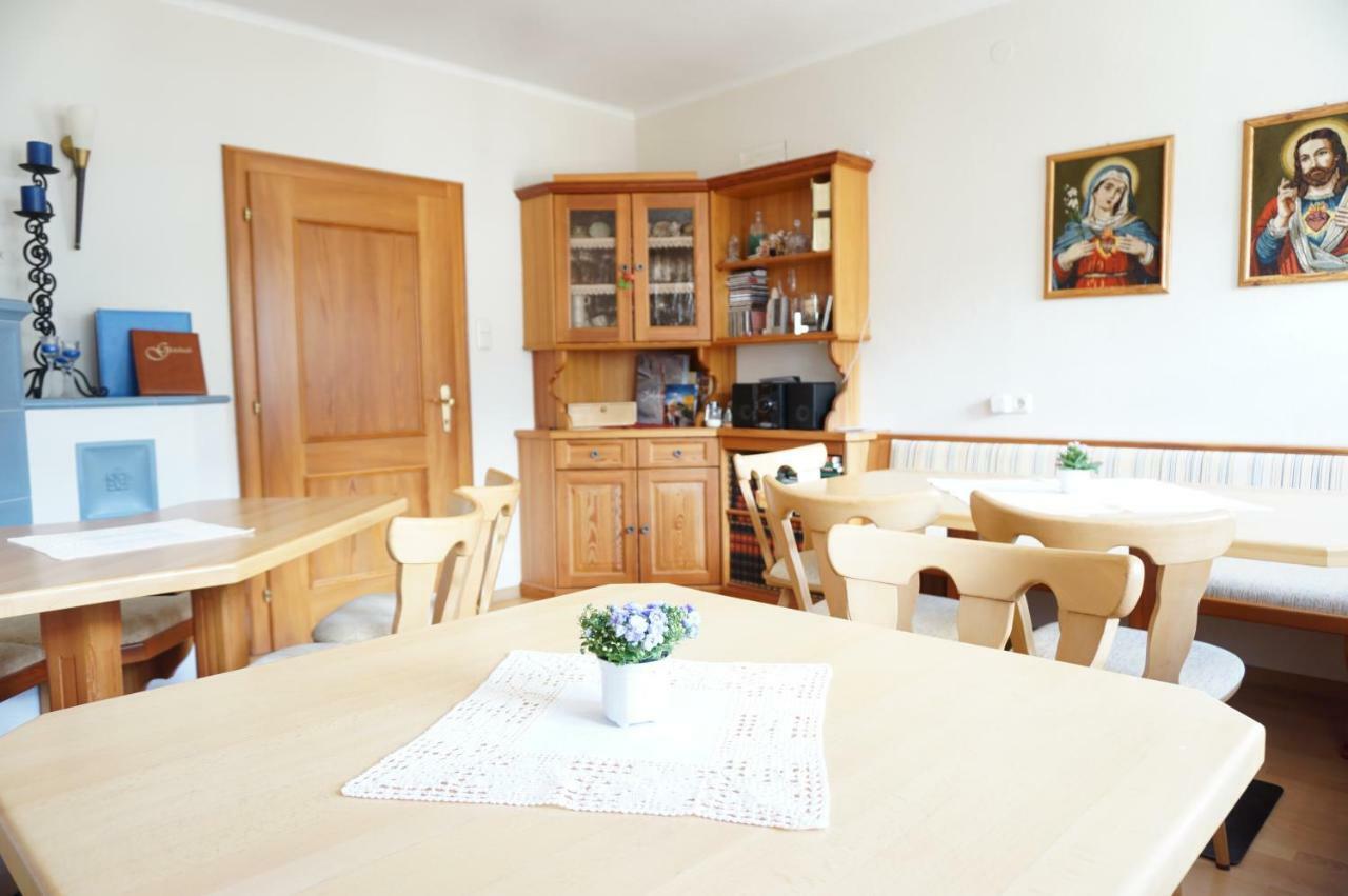 Musikhof Lexer Apartment Liesing Exterior foto